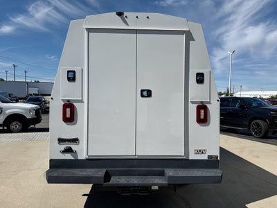 2025 Chevrolet Express Cutaway 3500 1WT