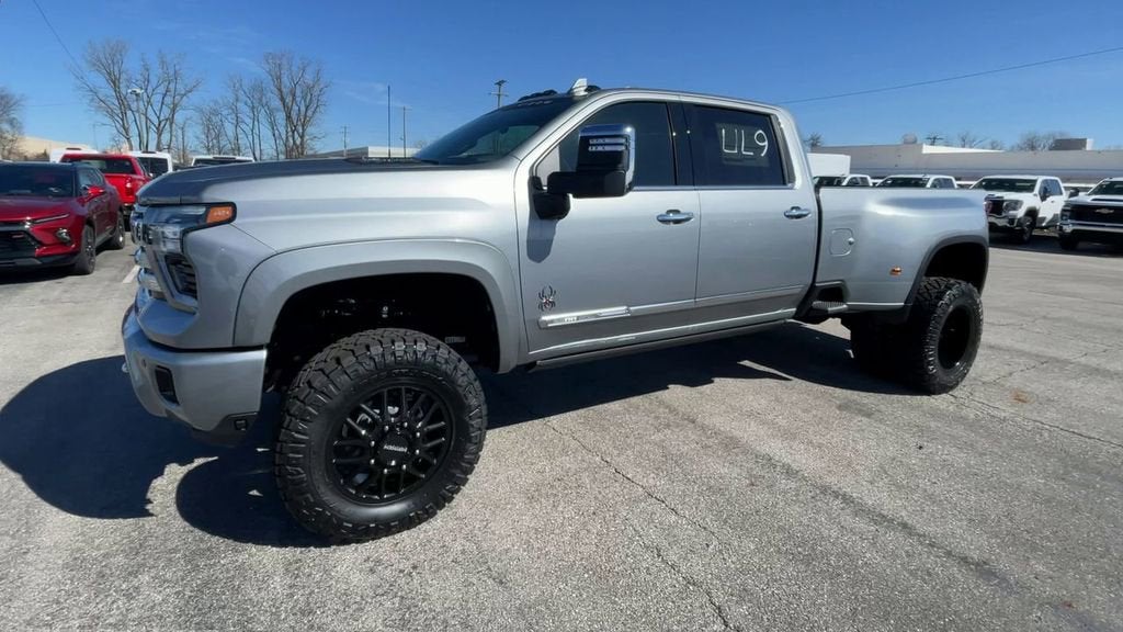 2026 Chevrolet Silverado 3500 HD High Country DRW