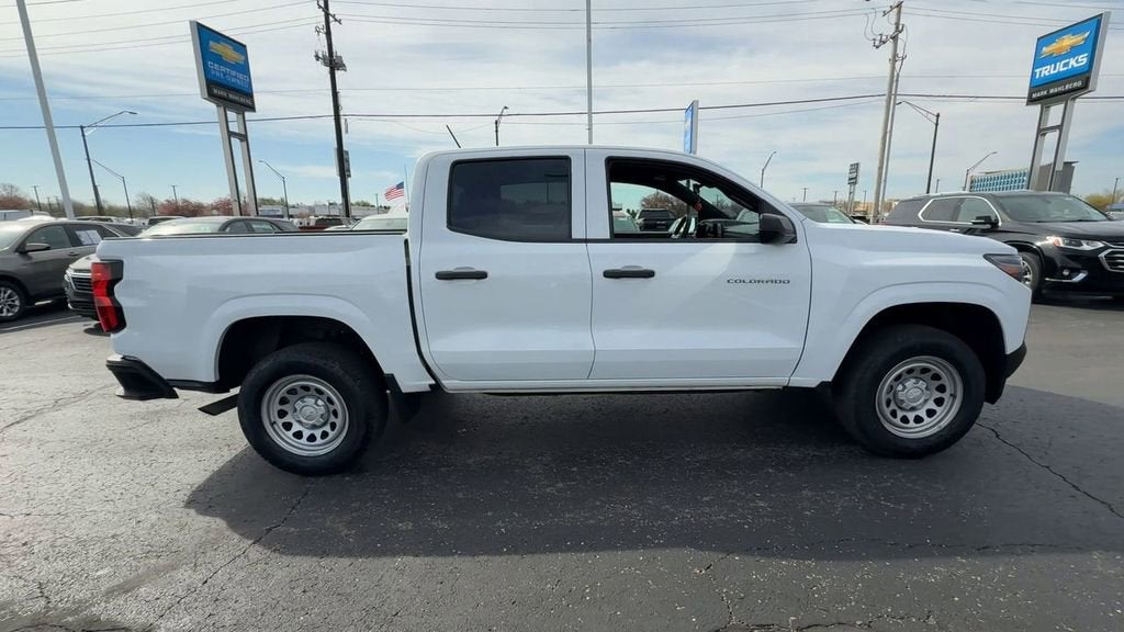 2024 Chevrolet Colorado WT