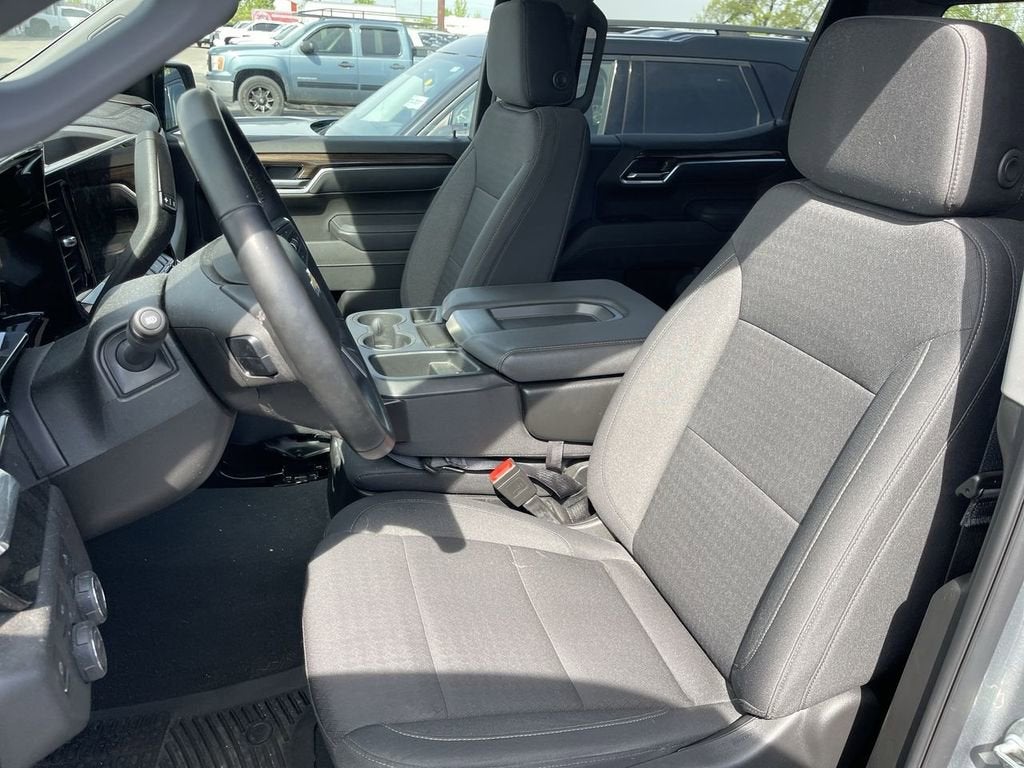 2025 Chevrolet Silverado 1500 LT (2FL)