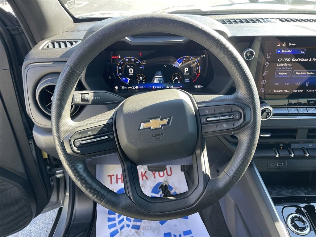 2025 Chevrolet Colorado WT/LT