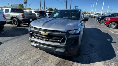 2025 Chevrolet Colorado WT/LT