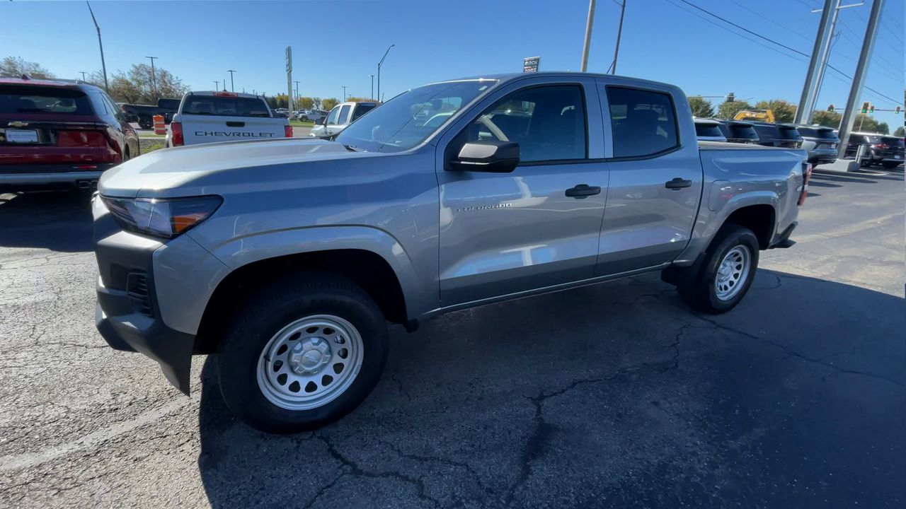 2025 Chevrolet Colorado WT/LT