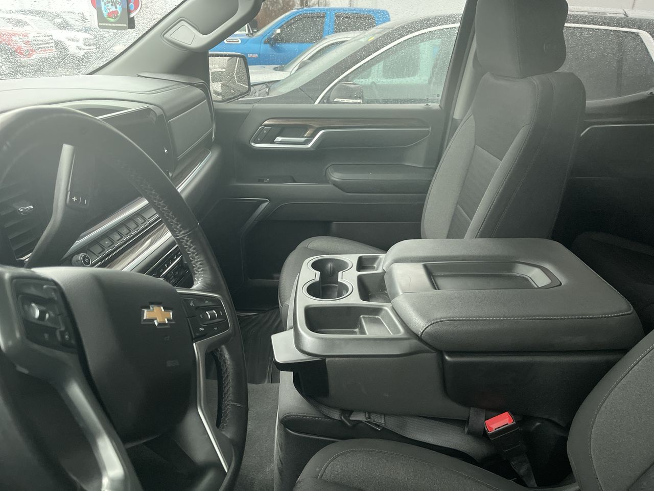 2022 Chevrolet Silverado 1500 LT (2FL)