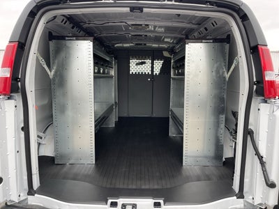 2025 Chevrolet Express Cargo WT