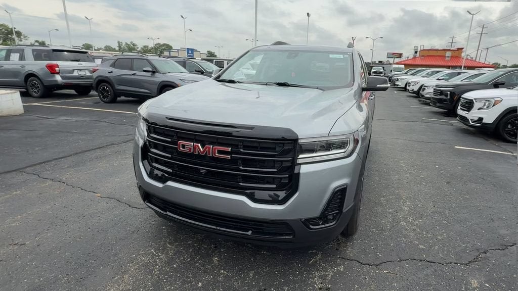 2023 GMC Acadia SLT