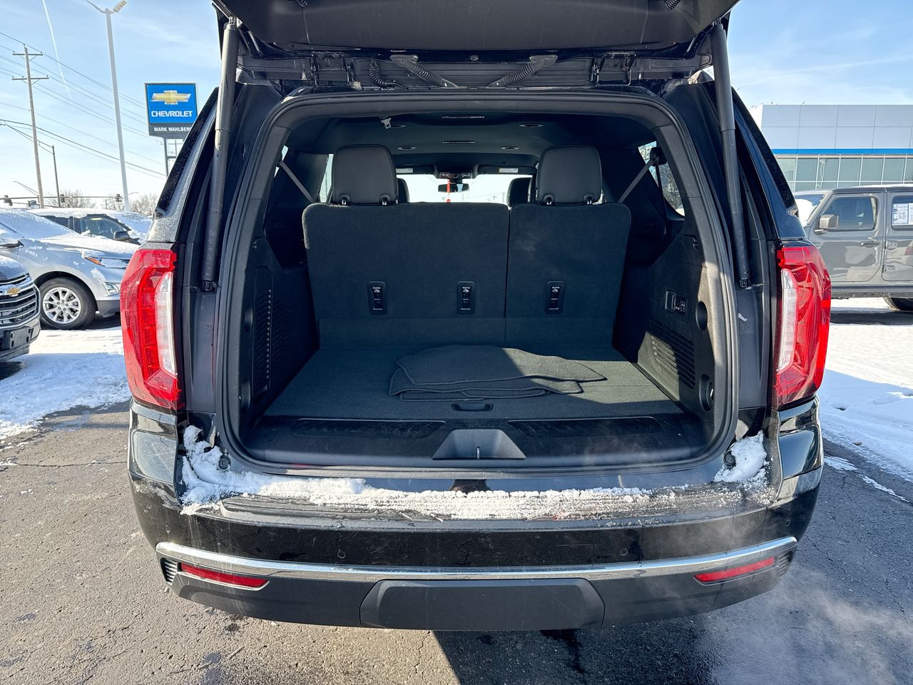 2021 GMC Yukon XL SLT