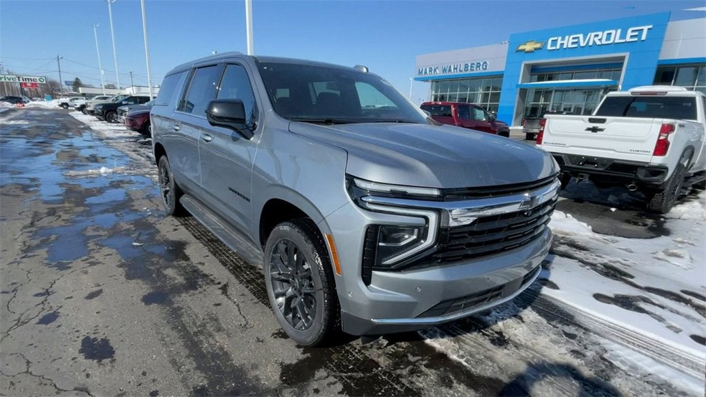 2026 Chevrolet Suburban LS