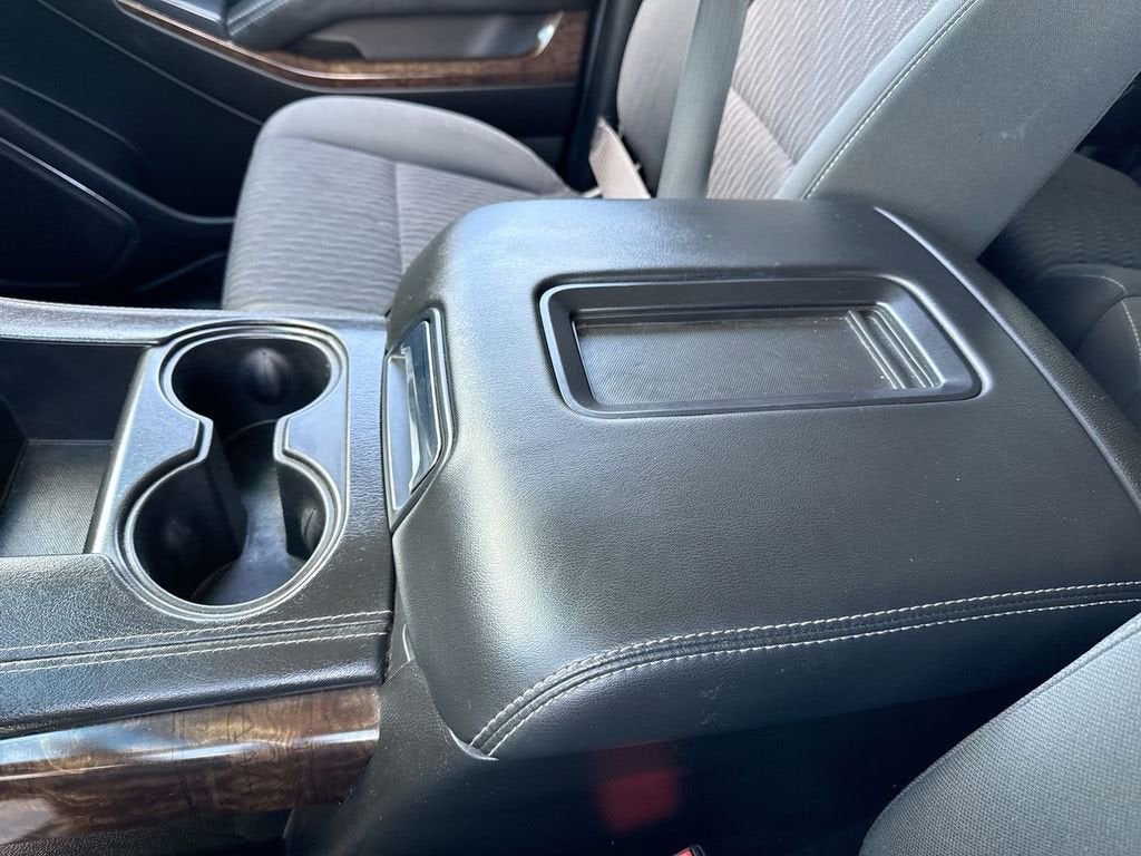 2018 Chevrolet Suburban LS