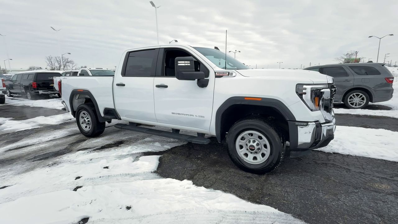 2024 GMC Sierra 2500 HD Pro