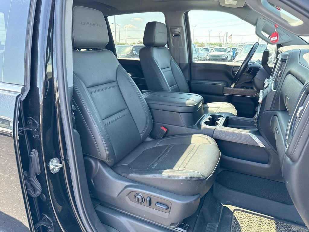 2023 GMC Sierra 3500 HD Denali