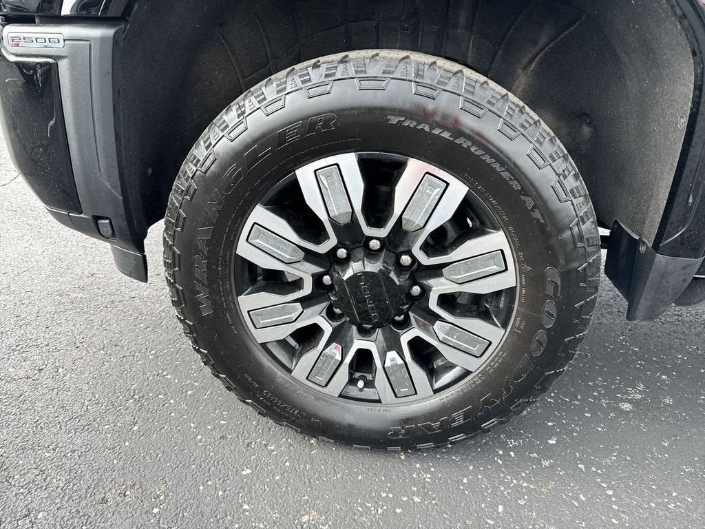 2025 GMC Sierra 2500 HD Denali