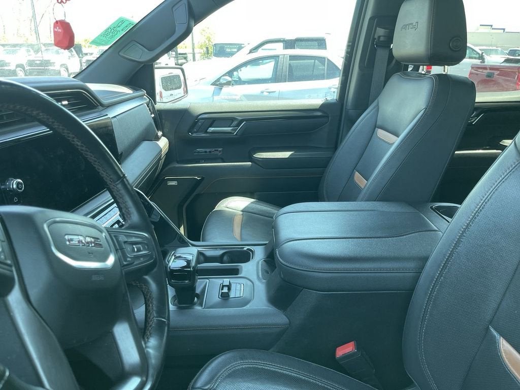 2023 GMC Sierra 1500 AT4