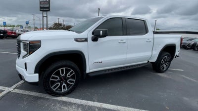 2023 GMC Sierra 1500 AT4