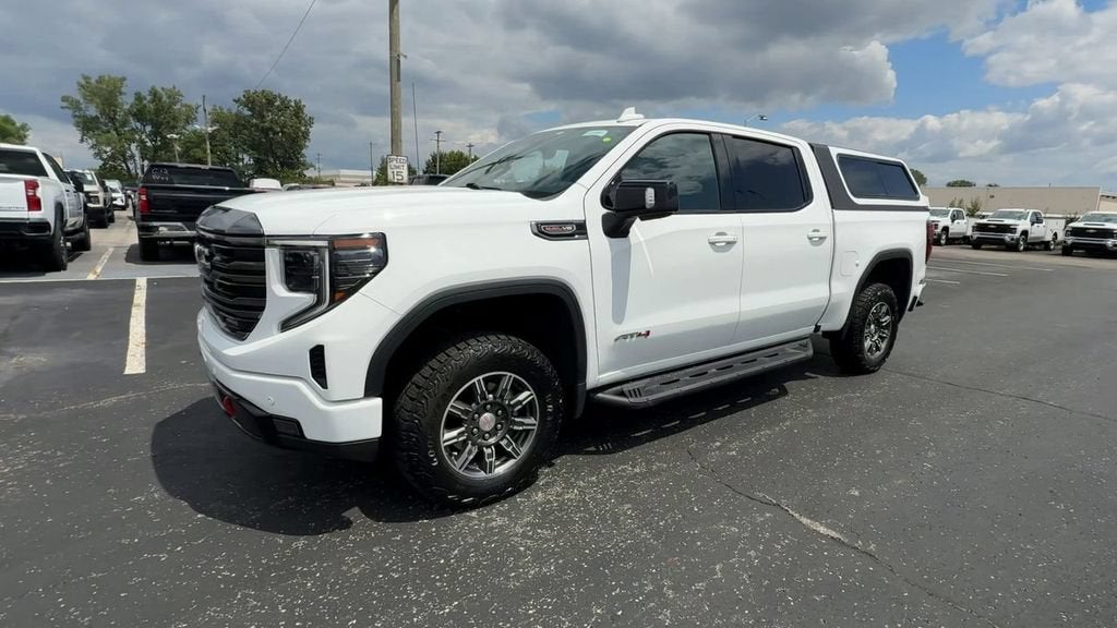 2024 GMC Sierra 1500 AT4