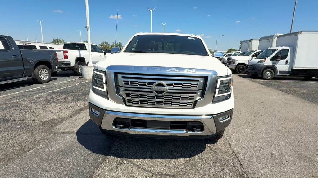 2021 Nissan TITAN Crew Cab Platinum Reserve 4x4