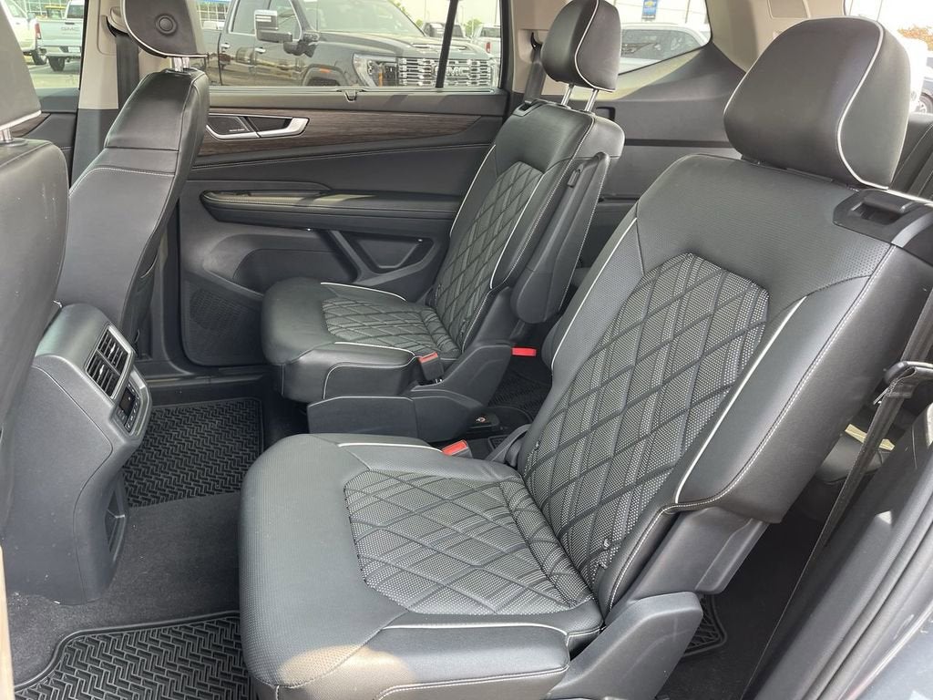 2024 Volkswagen Atlas 2.0T SEL Premium R-Line