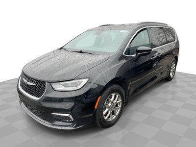 2022 Chrysler Pacifica Touring