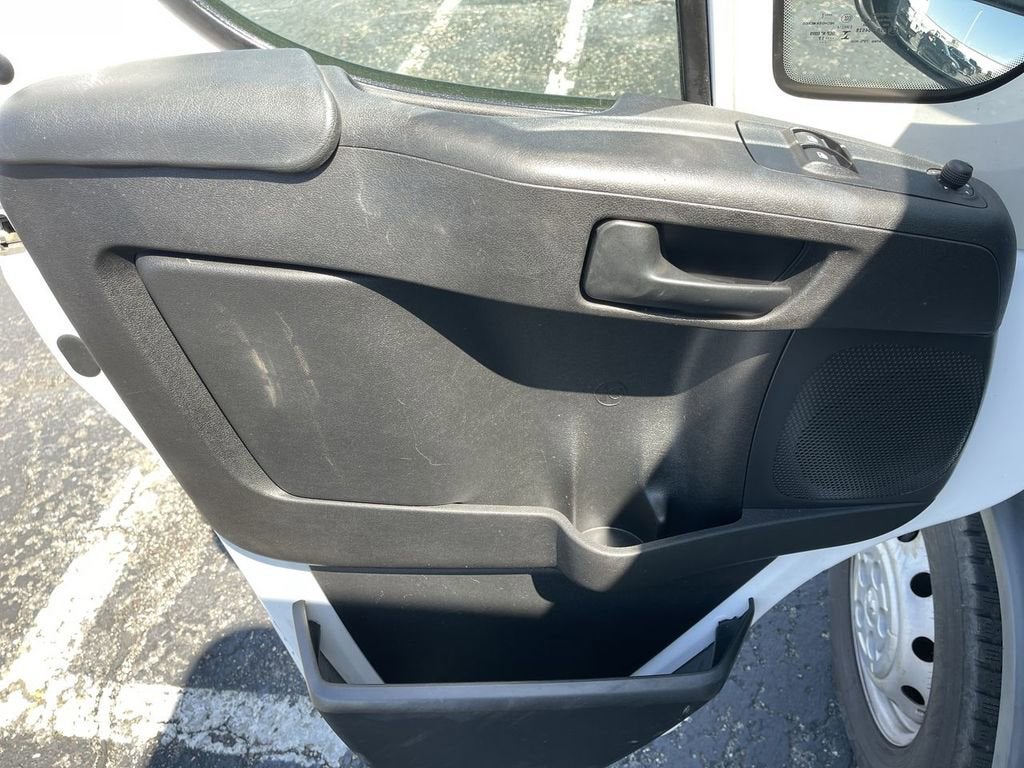 2017 RAM ProMaster Cutaway 3500 159" WB