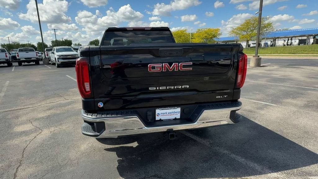 2022 GMC Sierra 1500 SLT