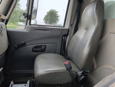 2014 INTERNATIONAL 4100 NA