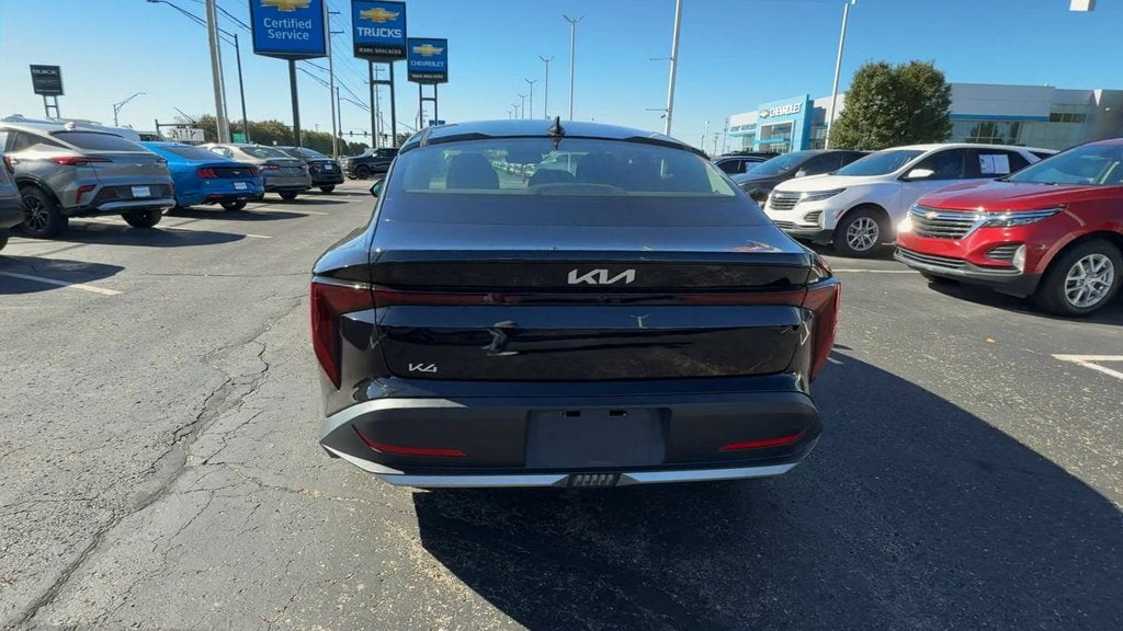2025 Kia K4 LXS