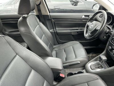 2011 Volkswagen Jetta SportWagen 2.0L TDI