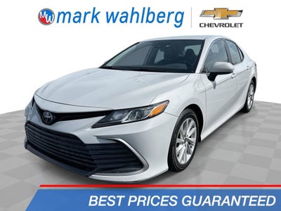 2022 Toyota Camry LE