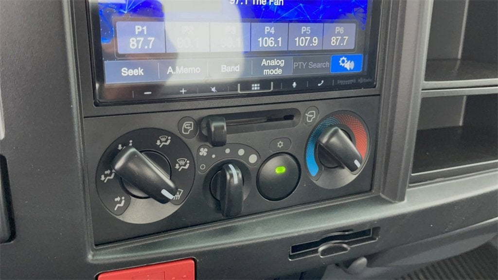 2024 Chevrolet Low Cab Forward 5500 XG 2WD Reg Cab 176