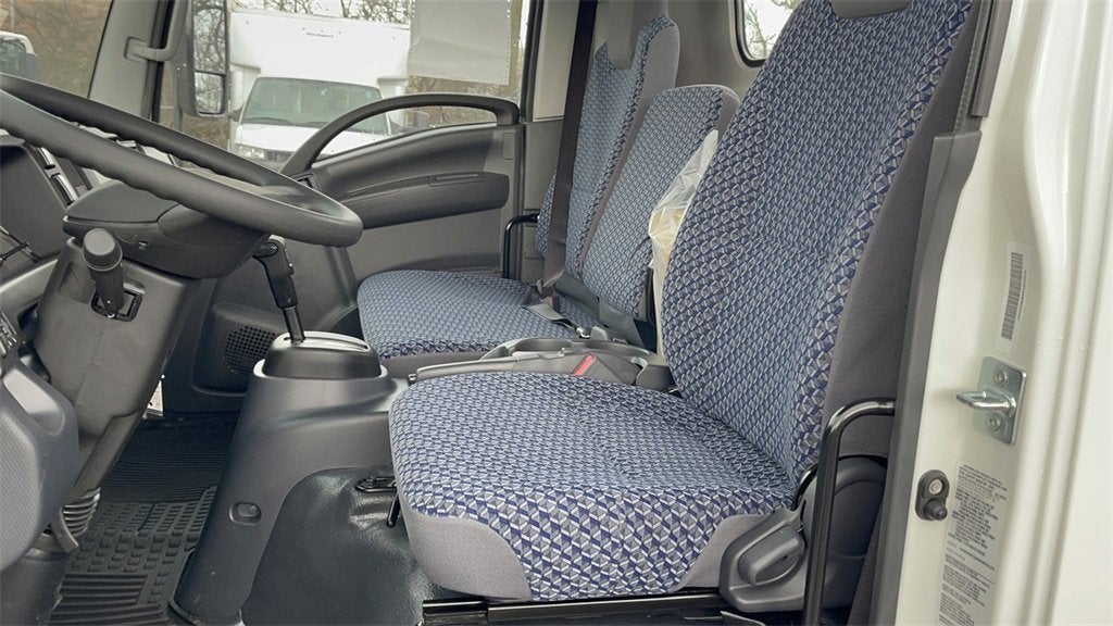 2024 Chevrolet Low Cab Forward 5500 XG 5500