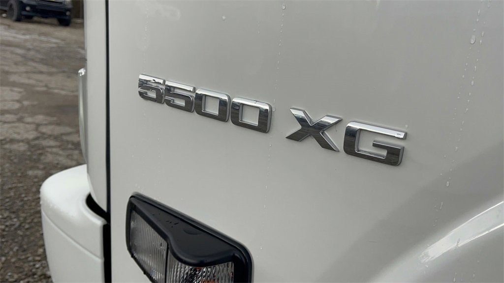 2024 Chevrolet Low Cab Forward 5500 XG 5500