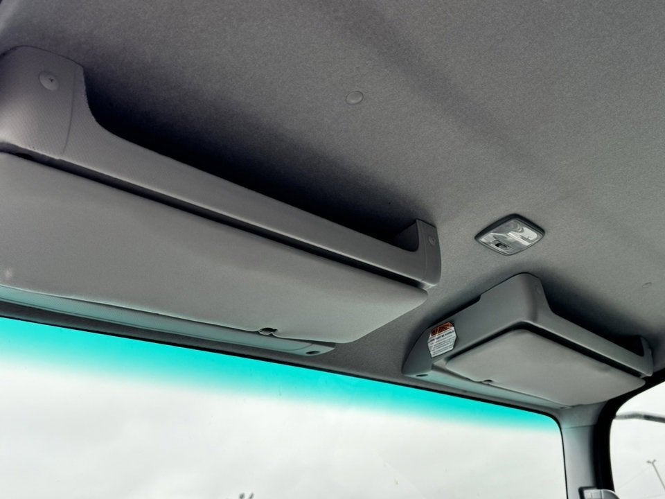 2024 Chevrolet Low Cab Forward 5500 XG 2WD Reg Cab 176