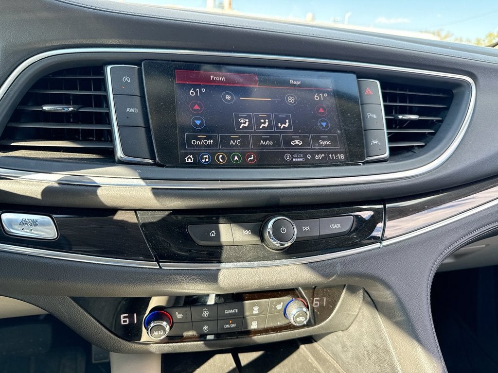2024 Buick Enclave Essence