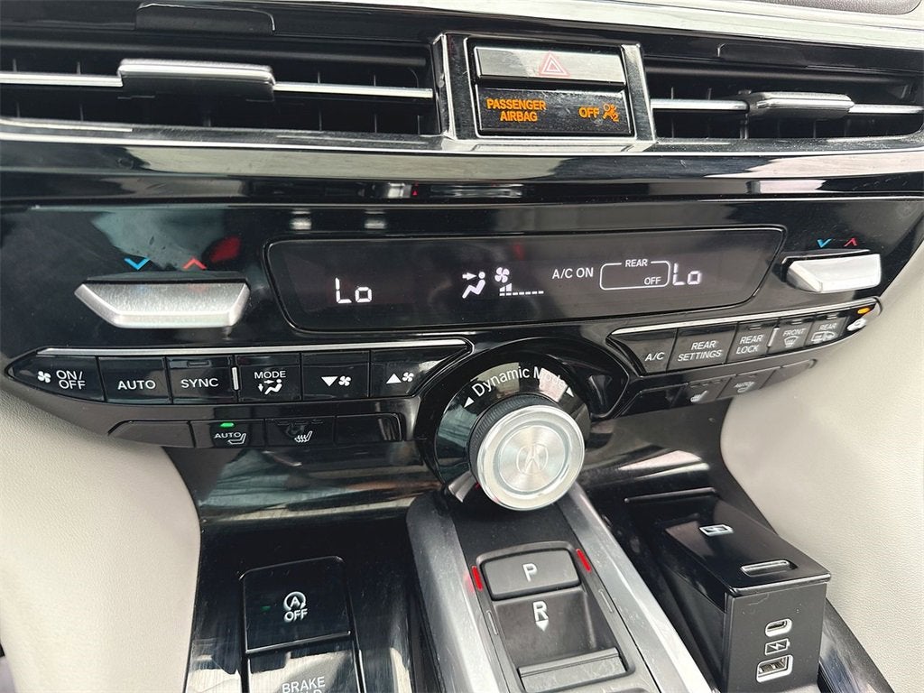 2023 Acura MDX w/Technology Package