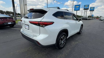2023 Toyota Highlander XLE