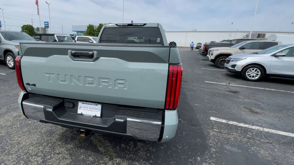2024 Toyota Tundra 4WD SR5