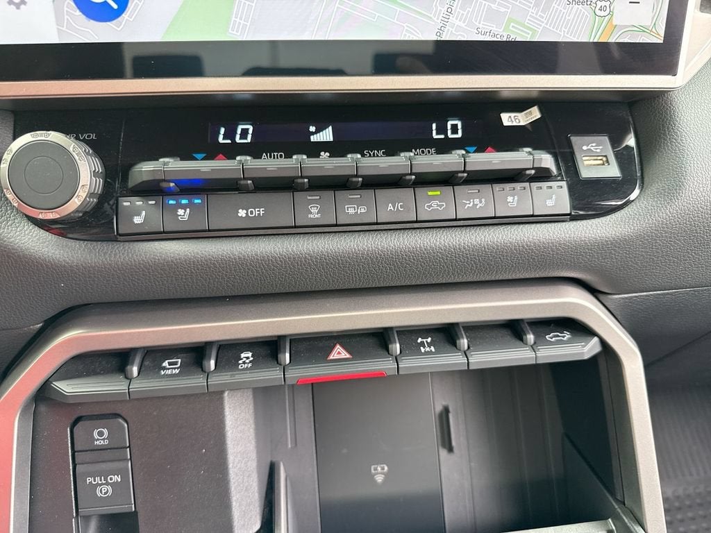 2026 Toyota Tundra Limited CrewMax 5.5' Bed