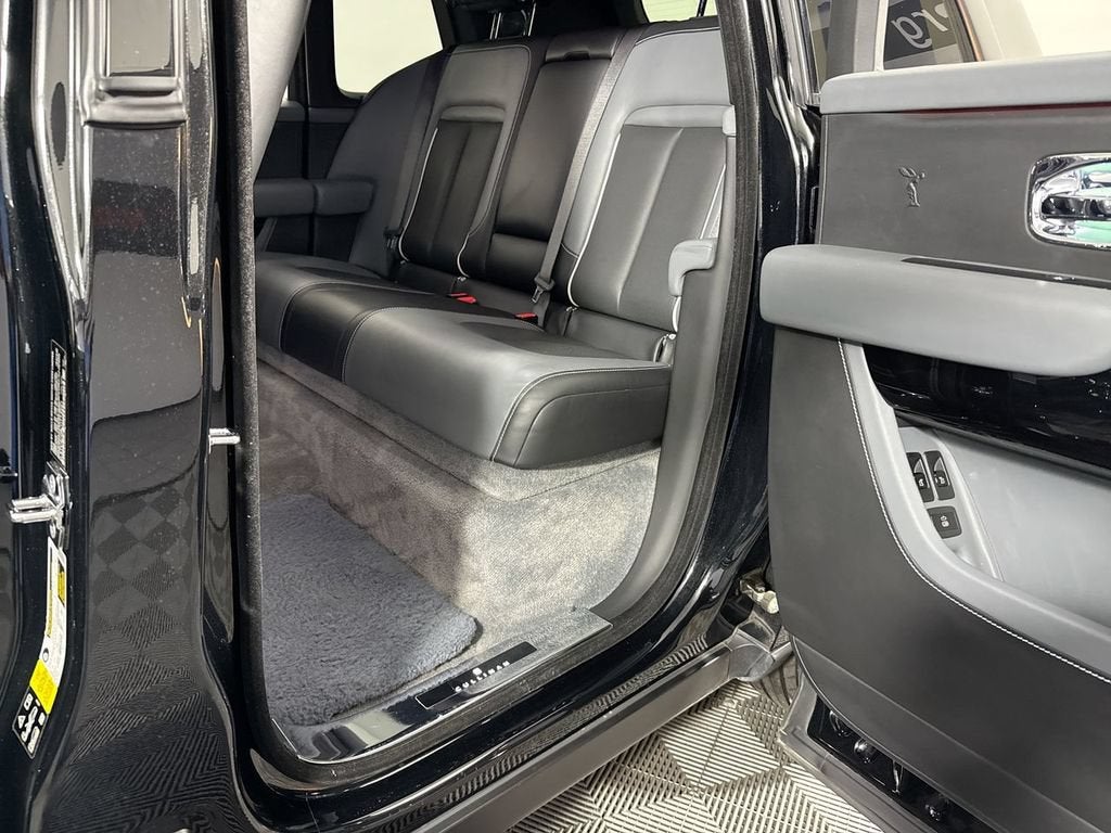 2020 Rolls-Royce Cullinan Base