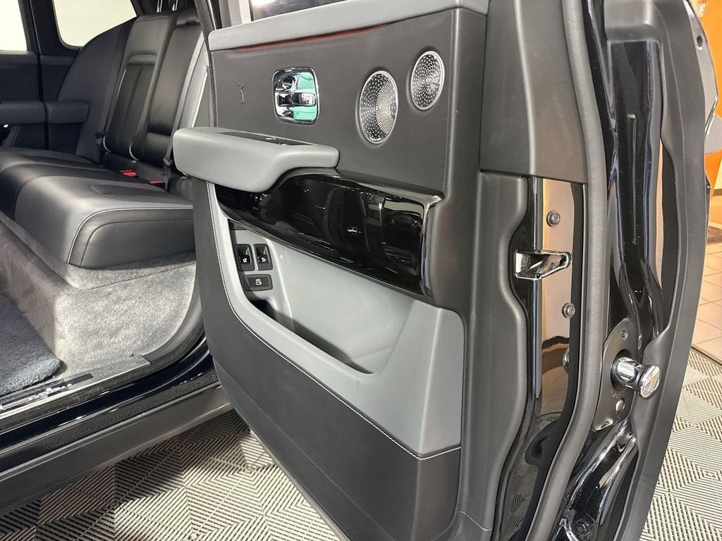 2020 Rolls-Royce Cullinan Base