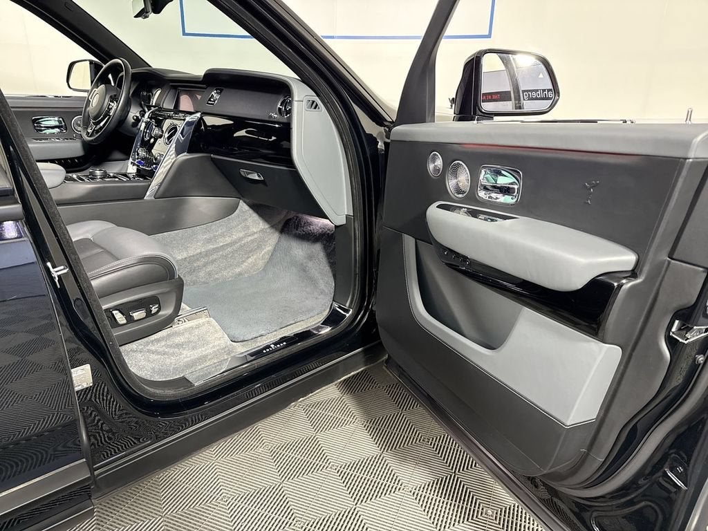 2020 Rolls-Royce Cullinan Base