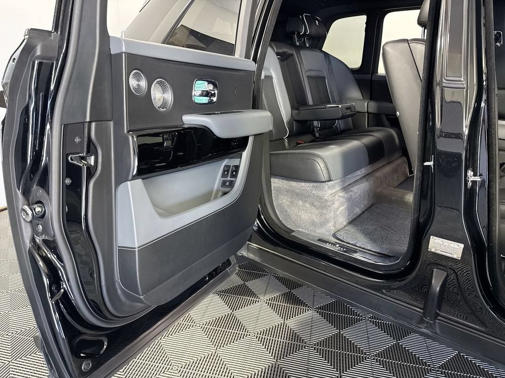 2020 Rolls-Royce Cullinan Base