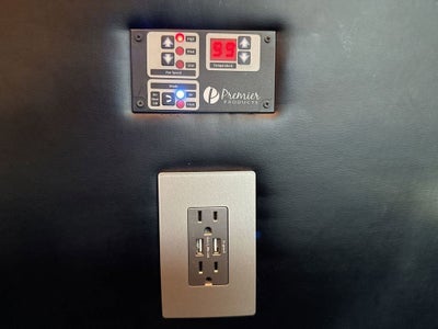 2016 Mercedes-Benz Sprinter Chassis-Cabs 2WD Reg Cab 170" WB