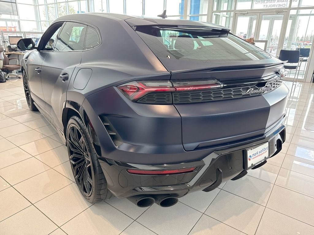 2025 Lamborghini Urus SE