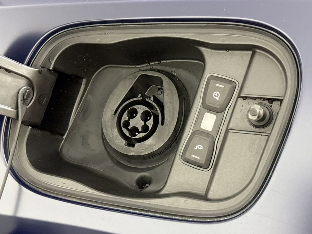 2025 Lamborghini Urus SE