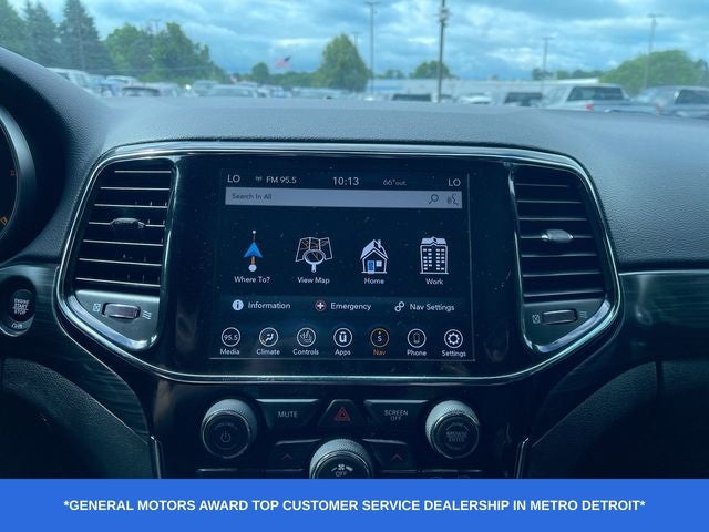 2020 Jeep Grand Cherokee Laredo