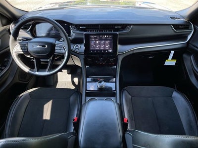 2024 Jeep Grand Cherokee L Altitude X 4x4
