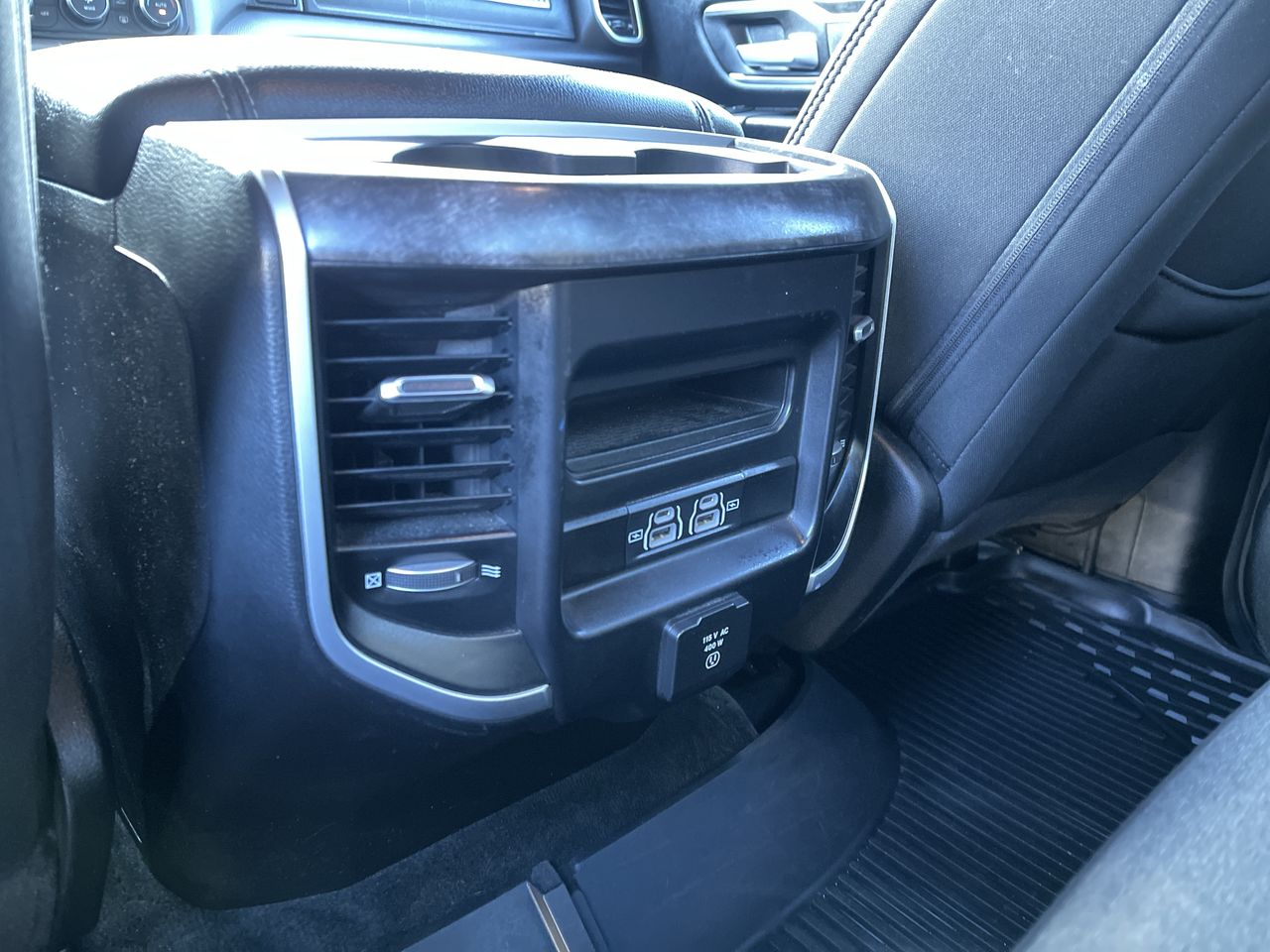 2021 RAM 1500 Big Horn Quad Cab 4x4 6'4" Box