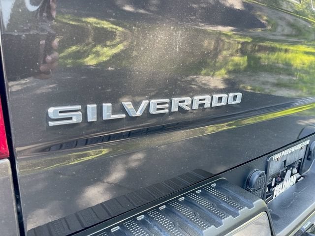 2022 Chevrolet Silverado 1500 LTD LT (2FL)