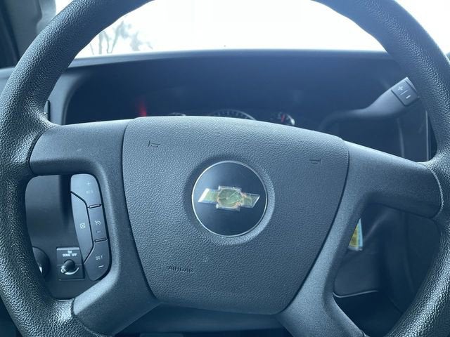 2024 Chevrolet Express Cargo 2500 WT