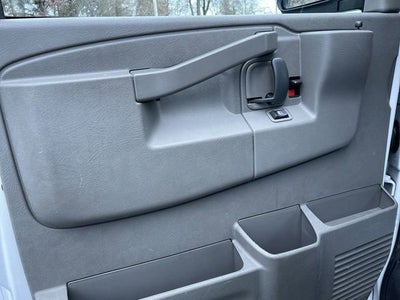 2024 Chevrolet Express Cargo 2500 WT